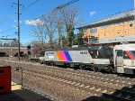NJT 4640 heads west